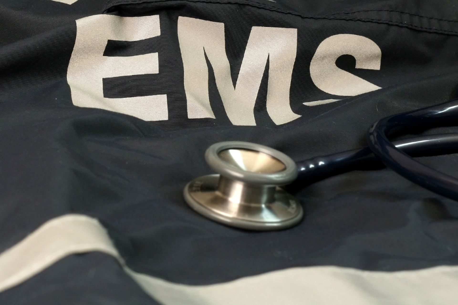 Θεραπεία Ακράτειας (Τεχνολογία HIFEM/EMS) 17 Θεραπεία Ακράτειας (Τεχνολογία HIFEM/EMS)