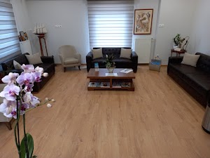 Ειδικό πρωκτολογικό κέντρο Proctoclinic - αιμορροΐδες - κύστη κόκκυγα - ραγάδα πρωκτού - συρίγγιο πρωκτού