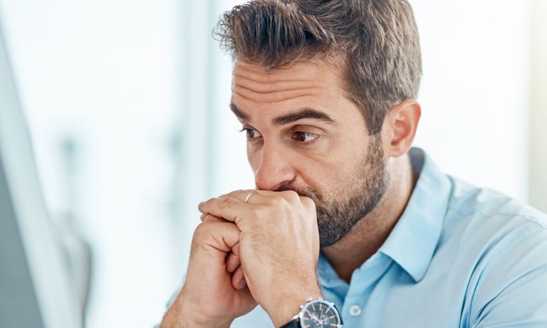 Ραγάδα πρωκτού: Από τι προκαλείται και πώς μπορεί να θεραπευτεί αποτελεσματικά, χωρίς επιπλοκές